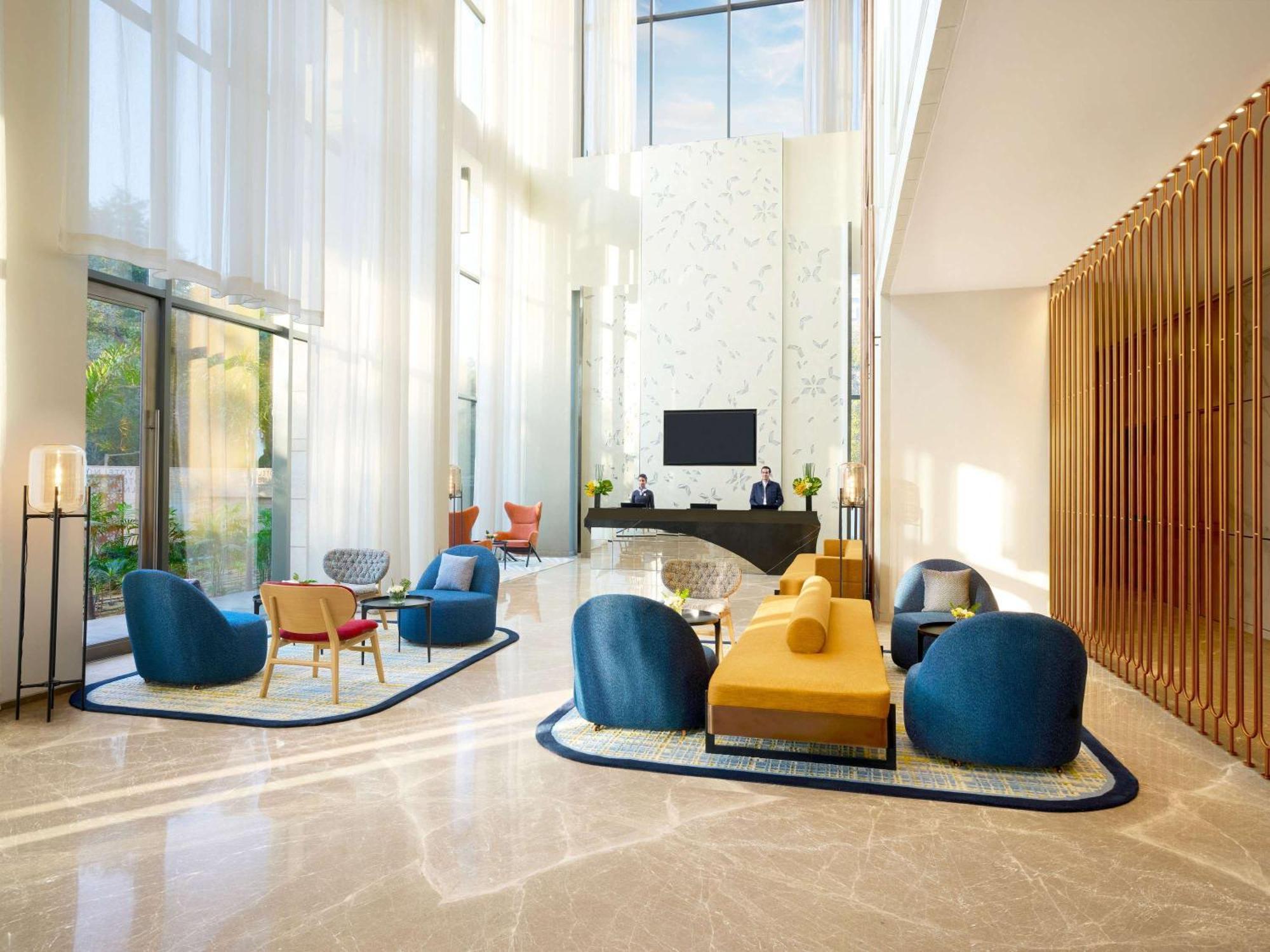 Novotel New Delhi City Centre Zewnętrze zdjęcie